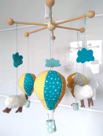 Lokipic - mobile moutons et montgolfières