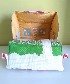 Lokipic - maison de poupée tissu