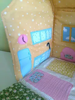 Lokipic - maison de poupée tissu